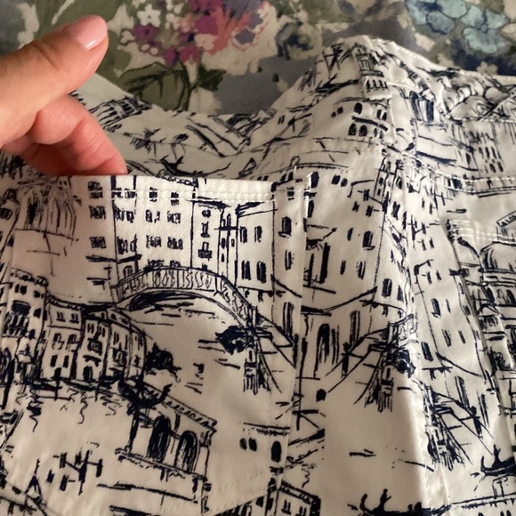 CAPRIS - Picture 6 of 6